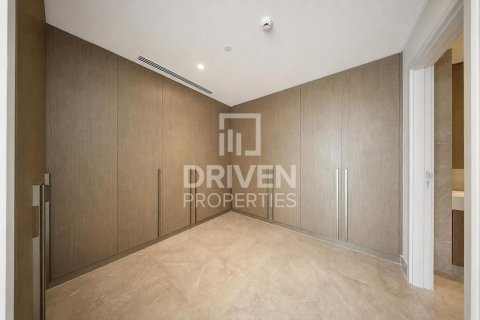 Penthouse de 4 chambres à EMAAR Beachfront, UAE No. 204627 15