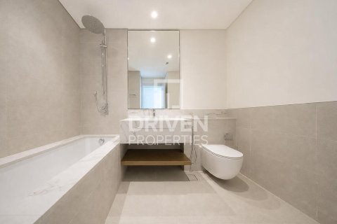 Penthouse de 4 chambres à EMAAR Beachfront, UAE No. 204627 23