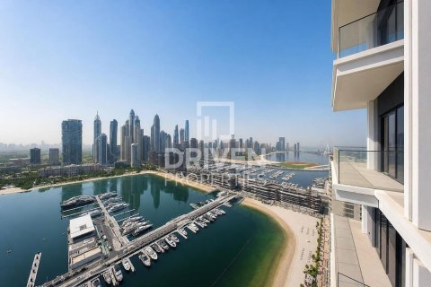 Penthouse de 4 chambres à EMAAR Beachfront, UAE No. 204627 28