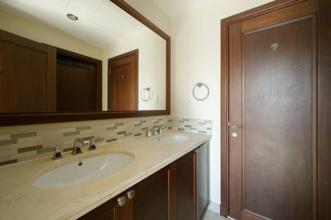 5 bedrooms Villa in Lila, UAE No. 208639 10