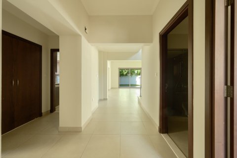 5 bedrooms Villa in Lila, UAE No. 208639