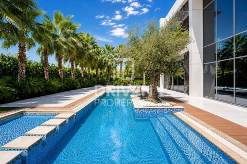 Villa de 6 chambres à District One, UAE No. 209857 16