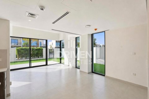 Townhouse de 4 chambres à Nara, UAE No. 209853 8