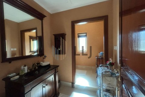 Вилла с 4 спальнями  №131522 21