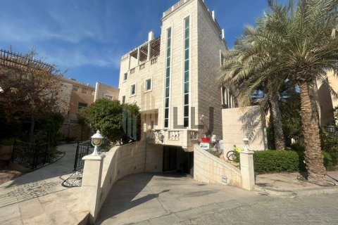 Вилла с 4 спальнями  №131522 30