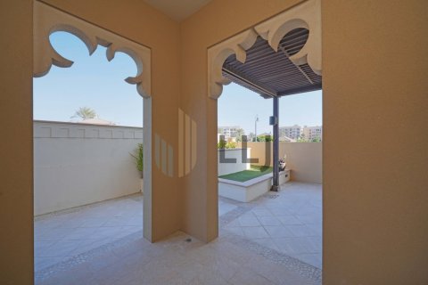 Квартира с 3 спальнями  №131521 31