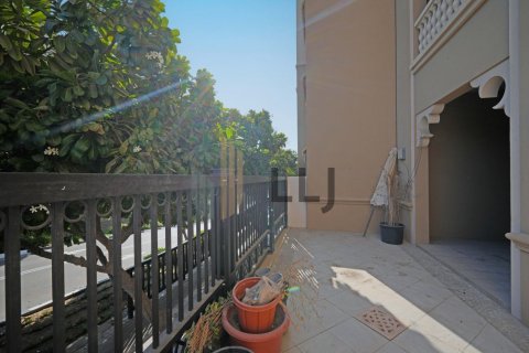 Квартира с 3 спальнями  №131521 25