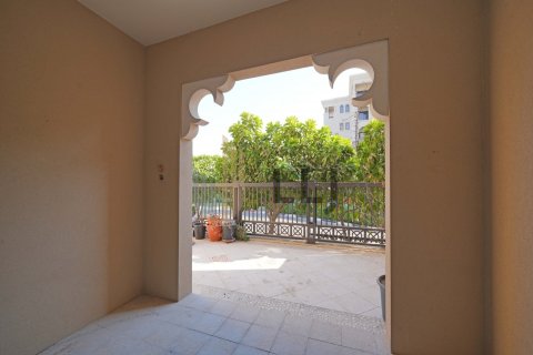 Квартира с 3 спальнями  №131521 23