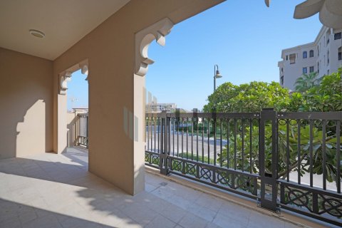 Квартира с 3 спальнями  №131521 30