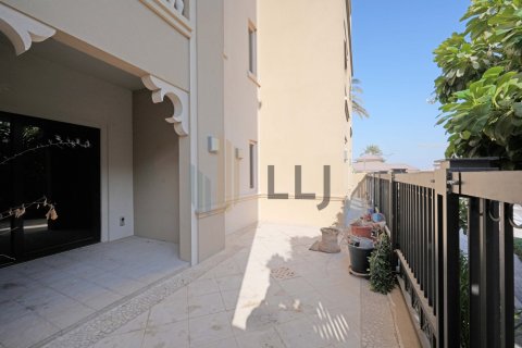 Квартира с 3 спальнями  №131521 24