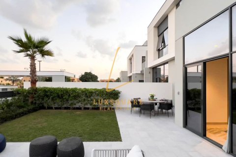 4 bedrooms Villa in Murooj Al Furjan, UAE No. 185086 18
