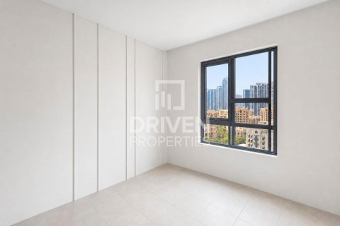 Apartment de 2 dormitorios en The Residences, UAE No. 207483 8