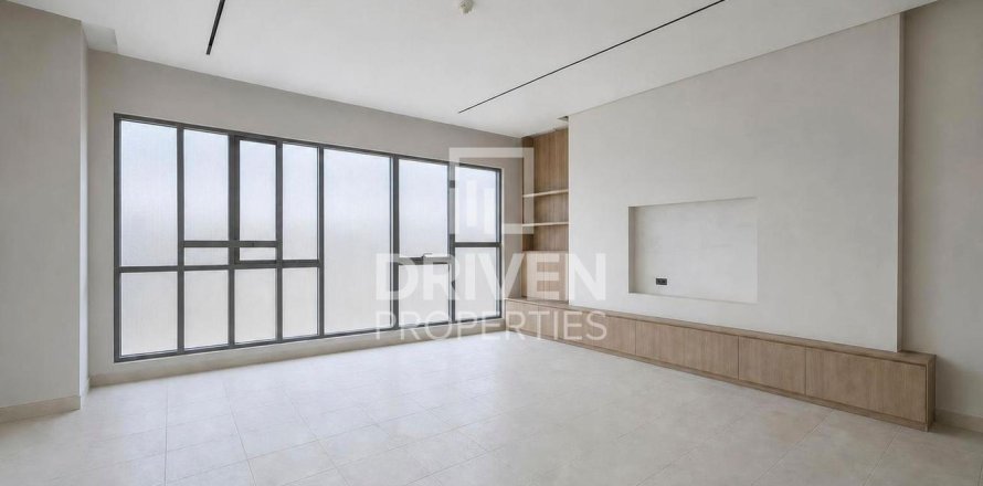 Apartment de 2 dormitorios en The Residences, UAE No. 207483