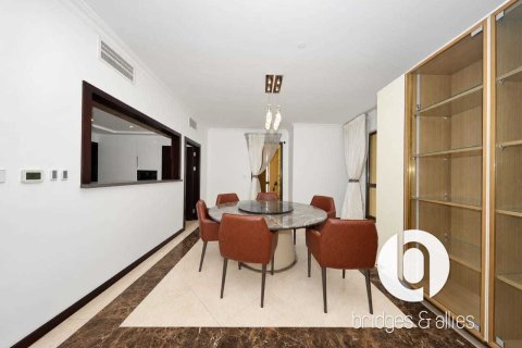 3 bedrooms Apartment in Jumeirah Beach Residence, UAE No. 208430 11