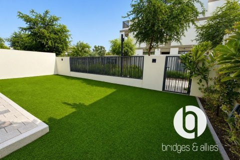 5 غرفة نوم فيلا في Tilal Al Ghaf, الإمارات العربية المتحدة رقم 208429 16