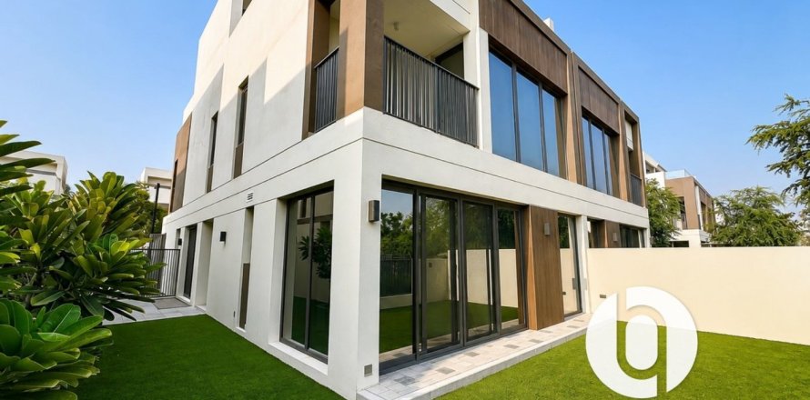 5 غرفة نوم فيلا في Tilal Al Ghaf, الإمارات العربية المتحدة رقم 208429