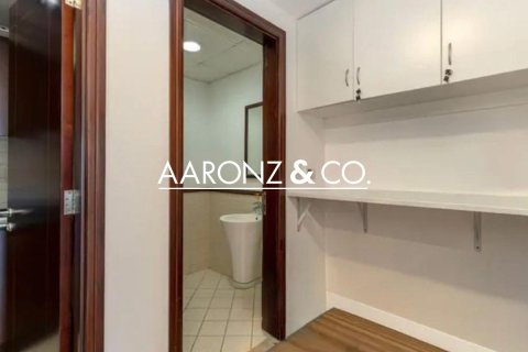 98مربع، مكتب في أبراج بحيرة جميرا, الإمارات العربية المتحدة رقم 144080 11