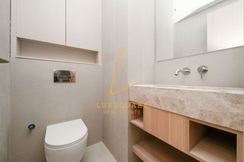 2 bedrooms Apartment in Midtown, UAE No. 198886 10