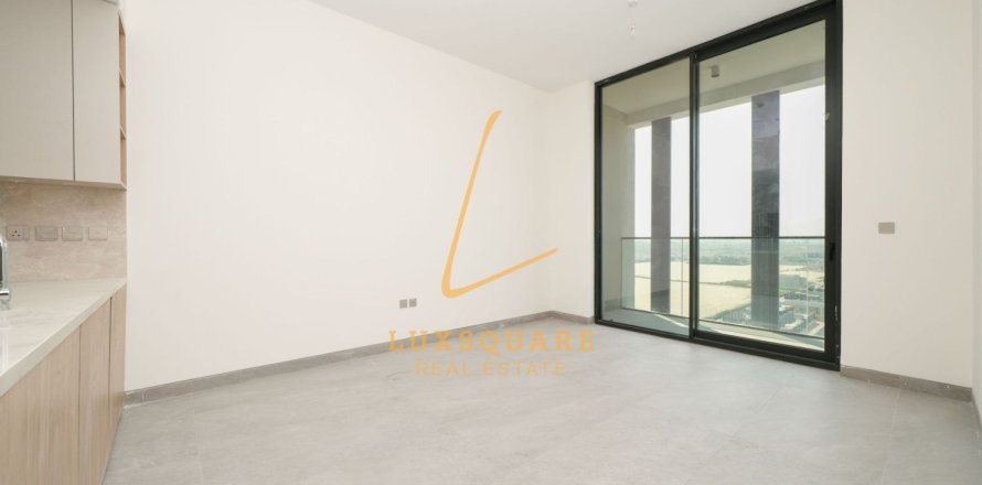 2 bedrooms Apartment in Midtown, UAE No. 198886