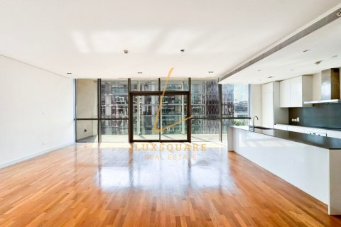 3 bedrooms Apartment in Al Wasl, UAE No. 198882 27