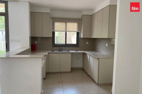 3 bedrooms Villa in Town Square, UAE No. 168856 8