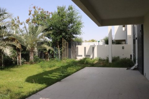 Villa de 5 dormitorios en  Yas Island, UAE No. 102044 6