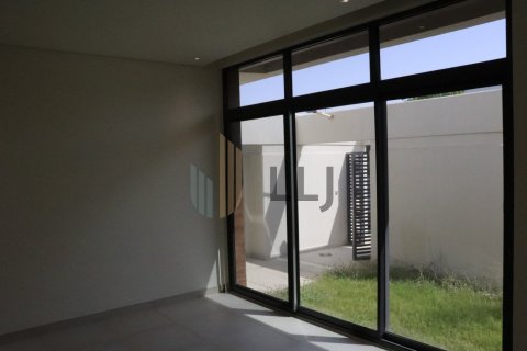 Villa de 5 dormitorios en  Yas Island, UAE No. 102044 11