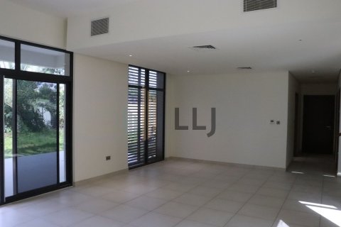 Villa de 5 dormitorios en  Yas Island, UAE No. 102044 18