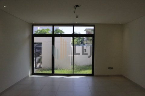 Villa de 5 dormitorios en  Yas Island, UAE No. 102044 14