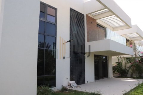 Villa de 5 dormitorios en  Yas Island, UAE No. 102044 4