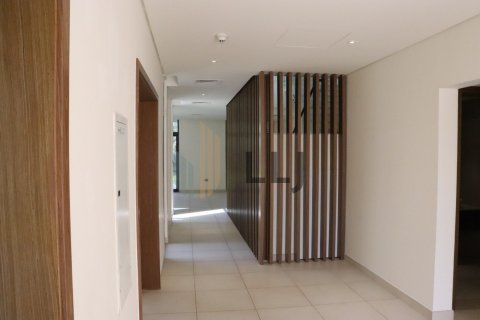 Villa de 5 dormitorios en  Yas Island, UAE No. 102044 10