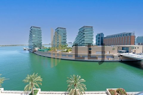 Appartement de 3 chambres à Al Raha Beach, UAE No. 102050 3