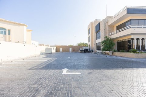 12 غرفة نوم  فيلا في مدينة خليفة, الإمارات العربية المتحدة رقم 62376 20