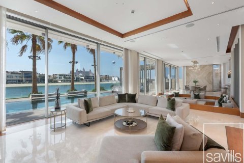 Вилла с 4 спальнями в Пальма Джумейра, ОАЭ №136398 4