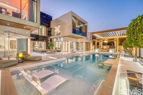 Вилла с 4 спальнями в Аль-Барари, ОАЭ №136399 5