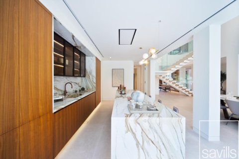 Вилла с 5 спальнями в Jumeirah Islands, ОАЭ №136394 11