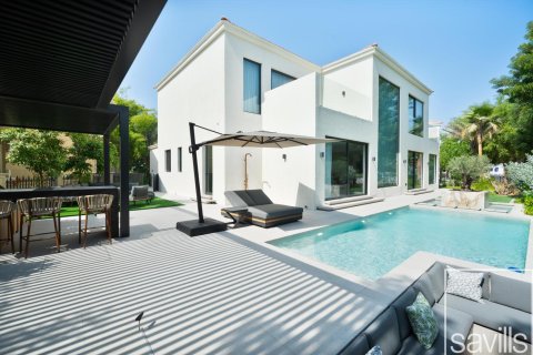 Вилла с 5 спальнями в Jumeirah Islands, ОАЭ №136394 21