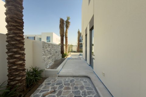 Townhouse de 4 dormitorios en The Valley, UAE No. 163065 14