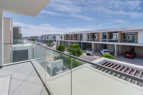 Townhouse de 4 dormitorios en Ruba, UAE No. 163069 4