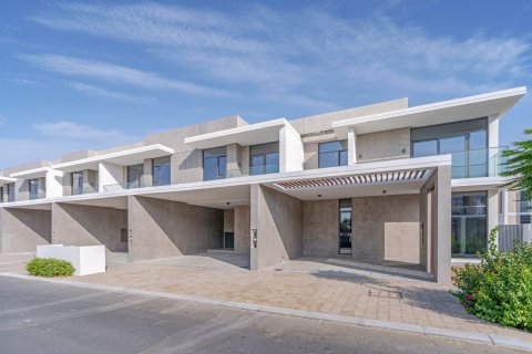 Townhouse de 4 dormitorios en Ruba, UAE No. 163069 5