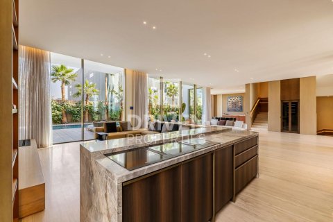 Villa de 6 dormitorios en La Mer, UAE No. 137700 25