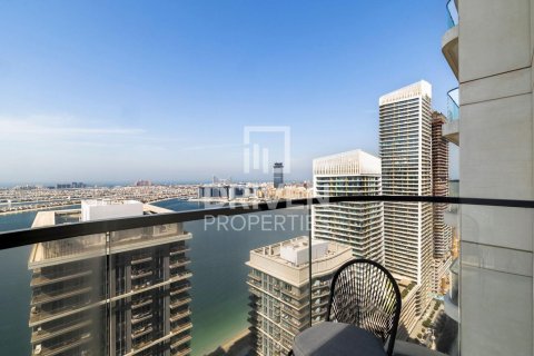 Квартира с 2 спальнями в EMAAR Beachfront, ОАЭ №137702 6
