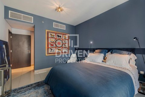 2 bedrooms Apartment in 29 Burj Boulevard, UAE No. 137701 5