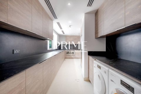4 bedrooms Apartment  No. 113695 7