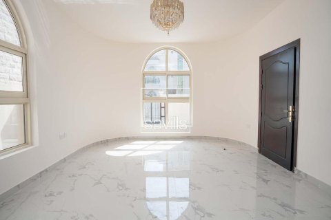 Villa de 7 dormitorios en Muroor Area, UAE No. 203811 5