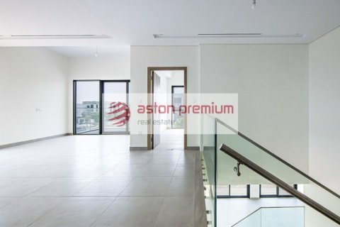 5 bedrooms Villa in Al Furjan, UAE No. 104984 44