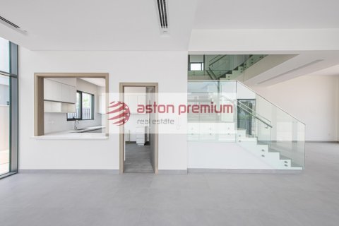 5 bedrooms Villa in Al Furjan, UAE No. 104984 4