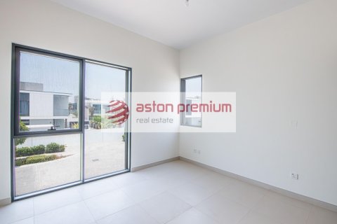 5 bedrooms Villa in Al Furjan, UAE No. 104984 35