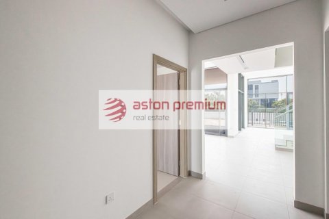 5 bedrooms Villa in Al Furjan, UAE No. 104984 17