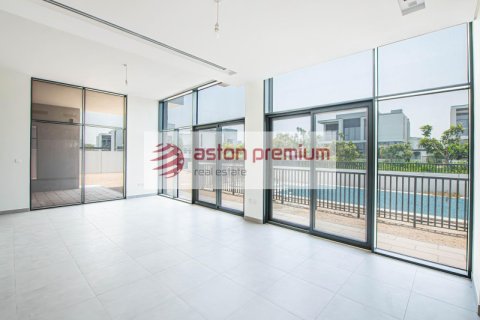 5 bedrooms Villa in Al Furjan, UAE No. 104984 10